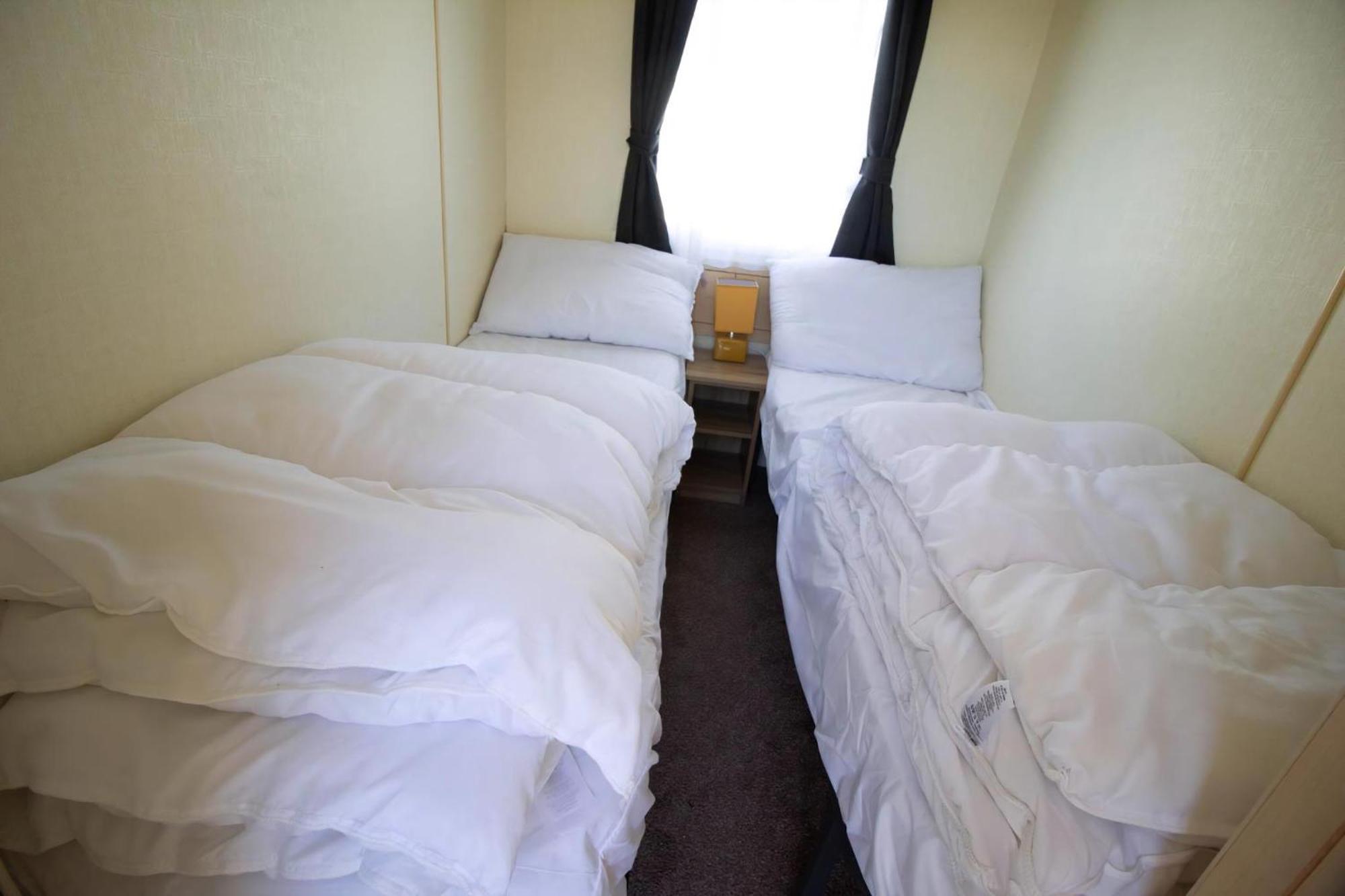 Great 8 Berth Caravan For Hire In Skegness Ref 33069F Dış mekan fotoğraf