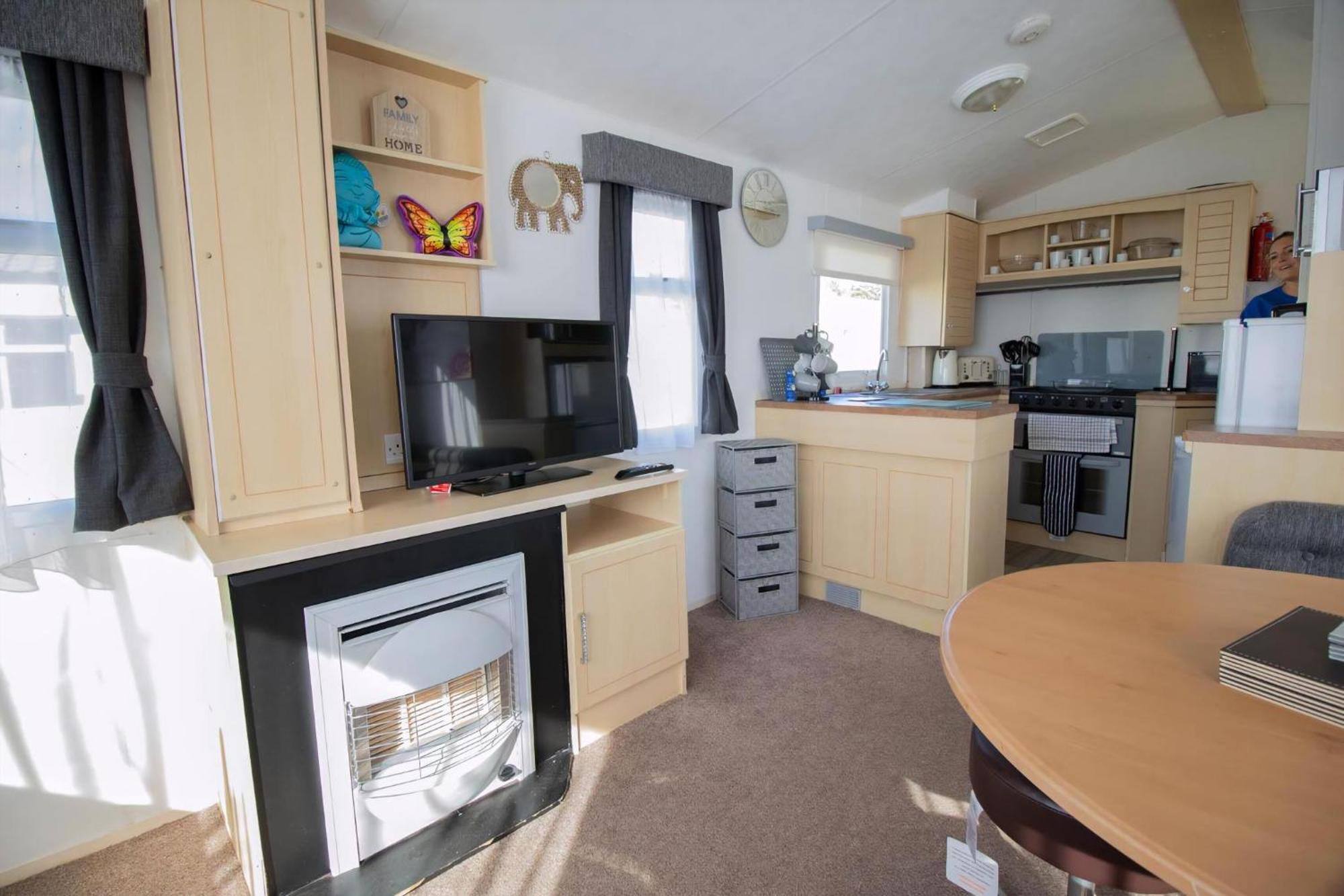 Great 8 Berth Caravan For Hire In Skegness Ref 33069F Dış mekan fotoğraf